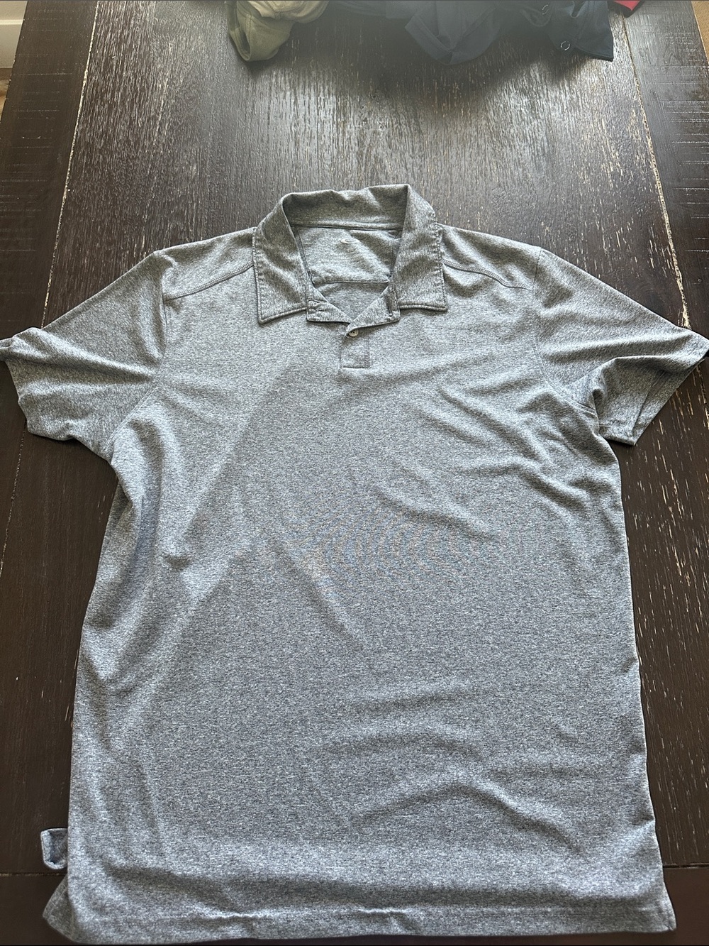 Men's Oakley Gray Polo Shirt - Classic Short Sleeve